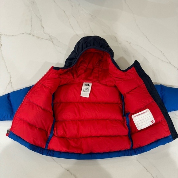 The North Face Nuptse Hooded Down Jacket Red Blue infant 3-6 months - Picture 11 of 14